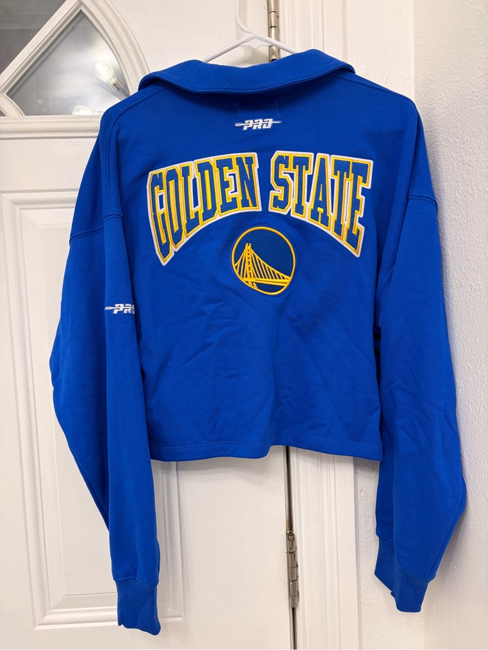NBA Royal Blue and Yellow Golden State Cropped Sweatshirt
